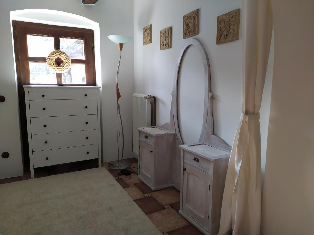 Forest Rustic Apartment Brdy Vesin ภายนอก รูปภาพ